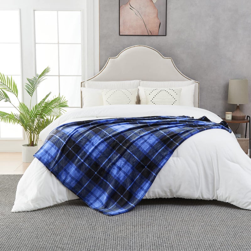 SOCHOW Flannel Fleece Throw Blanket 60 x 80 Inches, All Season Plaid Blue Blanket for Bed, Couch, Car - Image 5